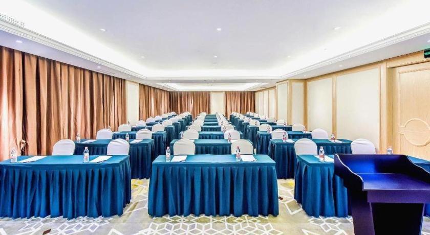 לוג'ו Vienna Hotel Sichuan Hejiang Yangtze River Bridge מראה חיצוני תמונה
