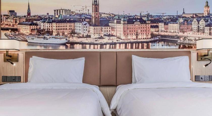 לוג'ו Vienna Hotel Sichuan Hejiang Yangtze River Bridge מראה חיצוני תמונה